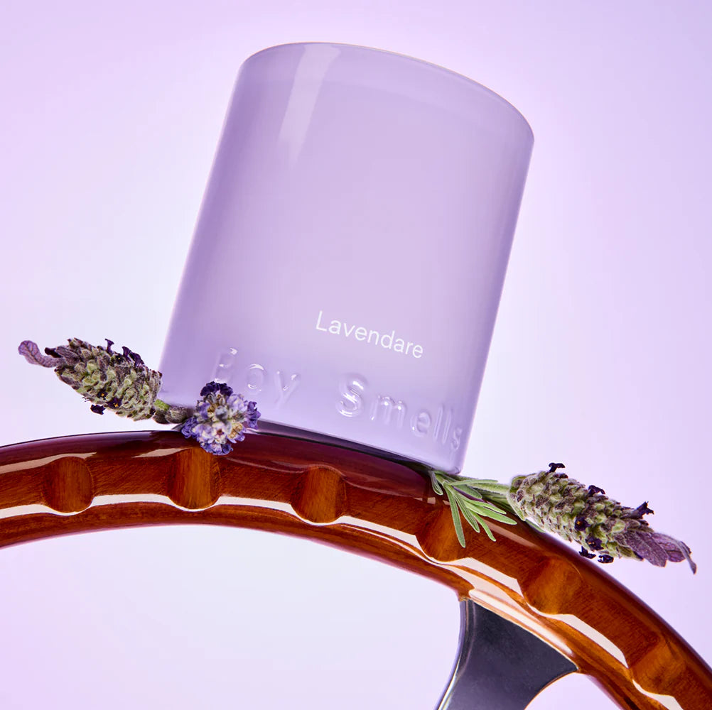 Lavandare 8.5oz Candle