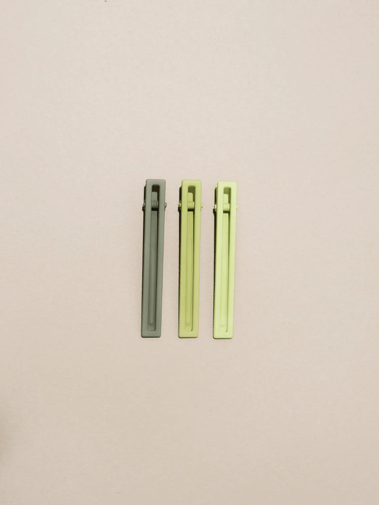 Yarrow Hair Clips In Spring